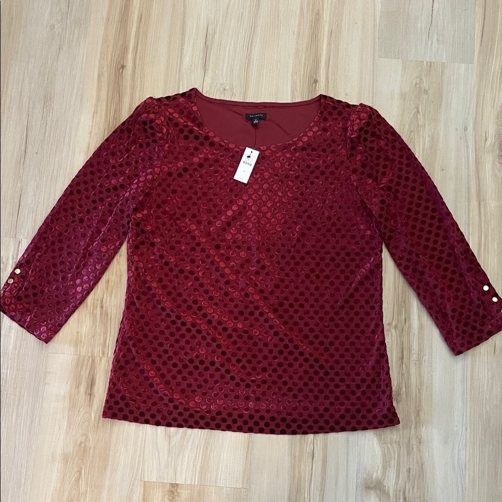 Talbots Plus Burgundy DOT BURNOUT
BUTTON CUFF TEE Blouse TOP Size M/NWT